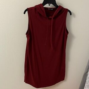 SHEIN Sleeveless Maroon Hoodie